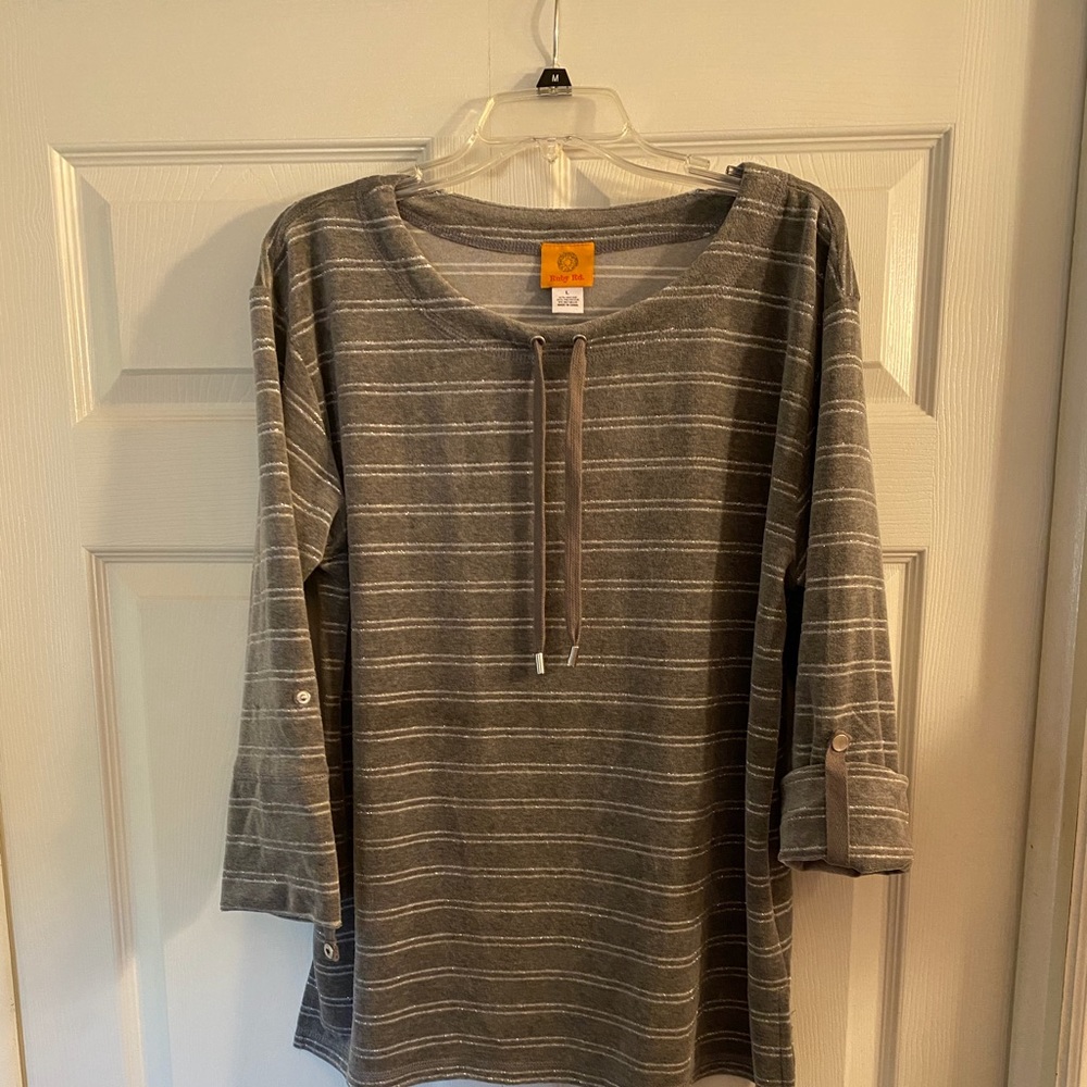 Ruby Rd, Ladies Size Large top.   67% Cotton. 25% Polyester. 8% Metallic.